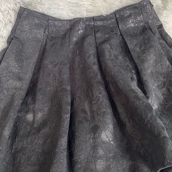 DKNYC Black Shiny Pleated Mini Skirt - Picture 2 of 6